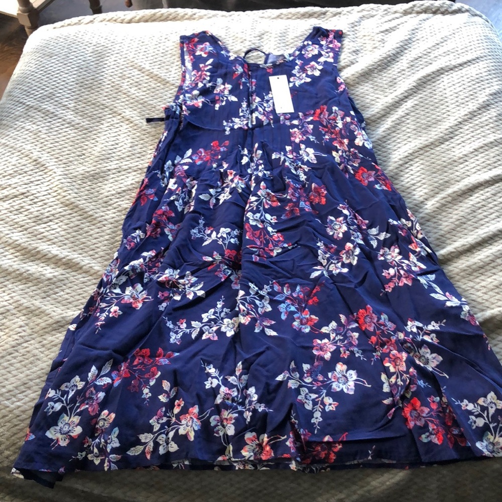NWT! Sonoma dress, blue with flower pattern!